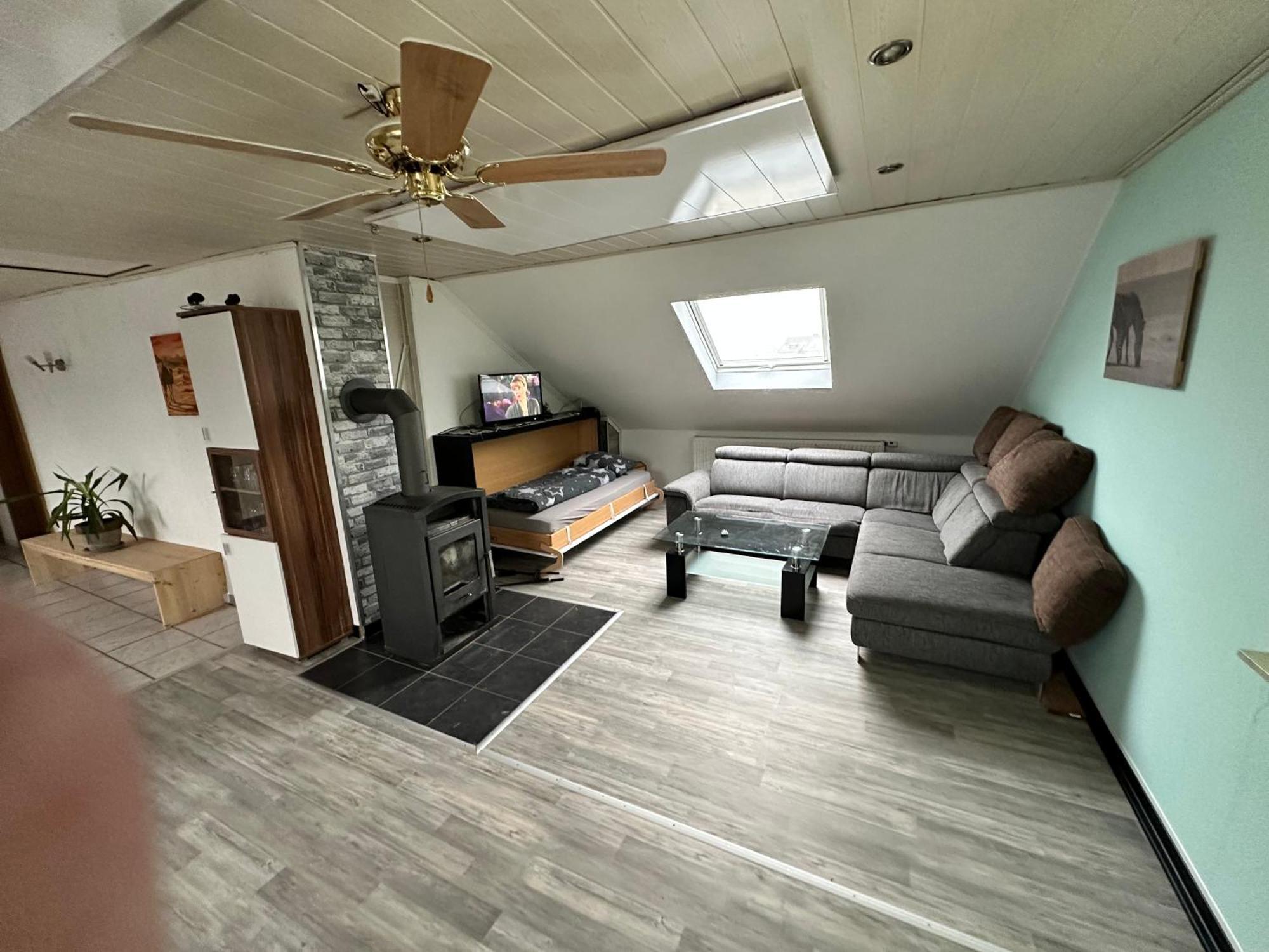 Monteurwohnung - Ferienwohnung Naehe Limburg An Der Lahn Flacht Екстериор снимка
